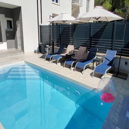 Apartment 'Holiday Above Dubrovnik' Bagian luar foto