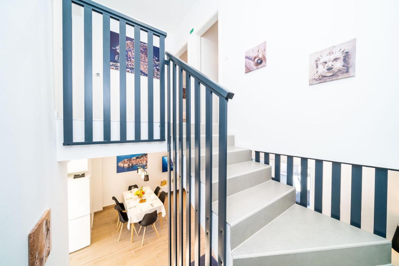 Apartment 'Holiday Above Dubrovnik' Bagian luar foto