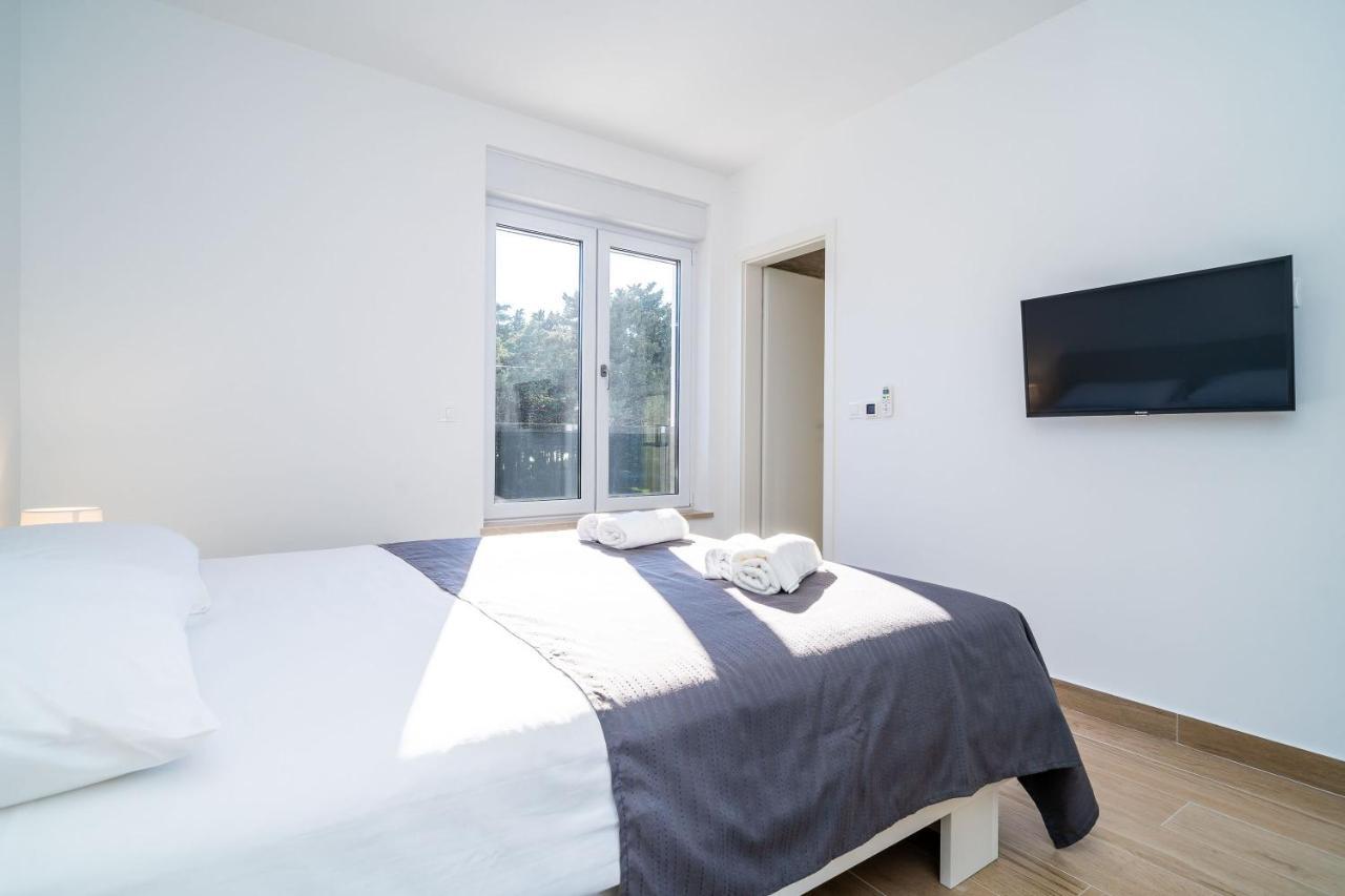 Apartment 'Holiday Above Dubrovnik' Bagian luar foto
